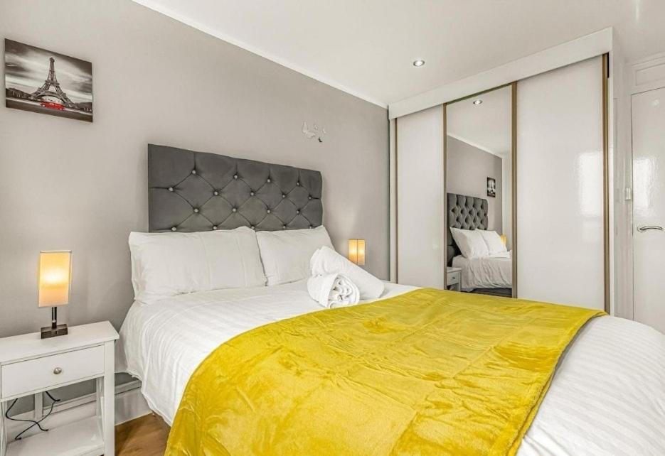 Amazing Marina-Overlooking 1Bed Londres Exterior foto